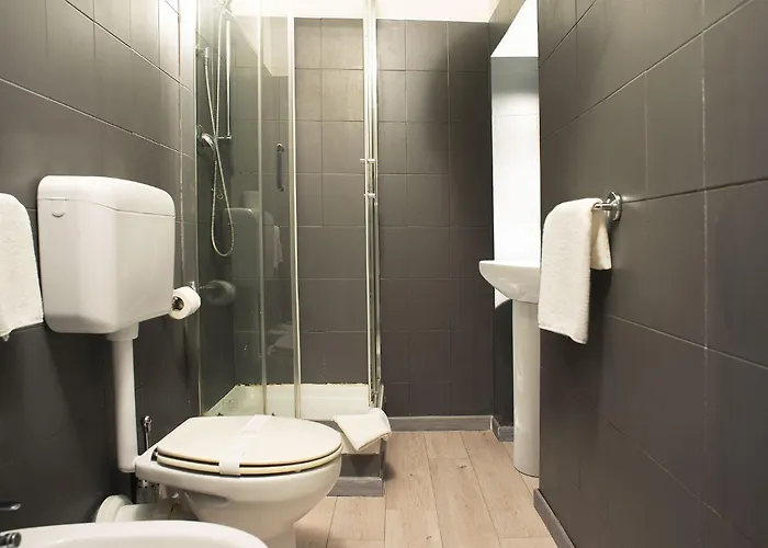 Hotel Red And Blues Music 2*