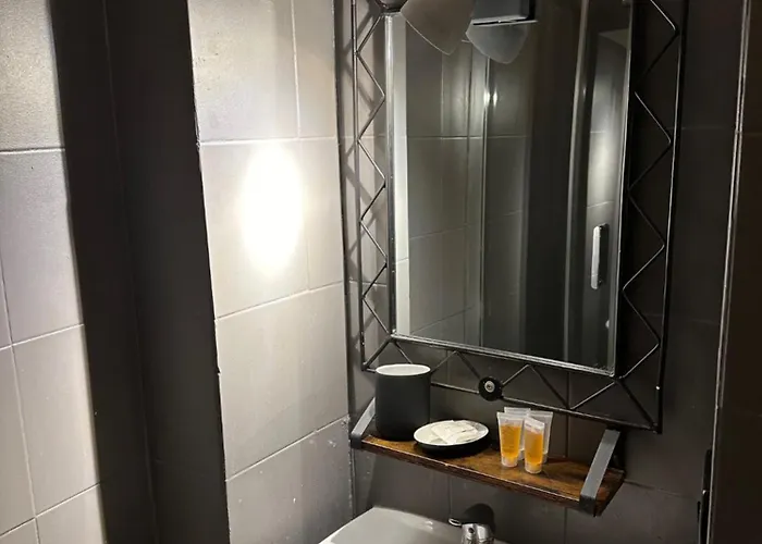 Hotell Red And Blues Music 2*