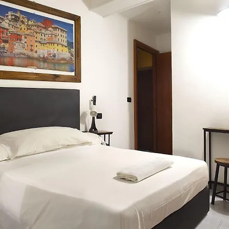 Red And Blues Music 호텔 2*