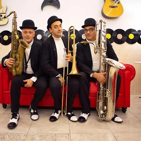 Red And Blues Music 2* 제노바